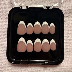 Elegant French Tip Press-On Nails